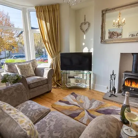 Holly Cottage Bowness-on-Windermere Extérieur photo