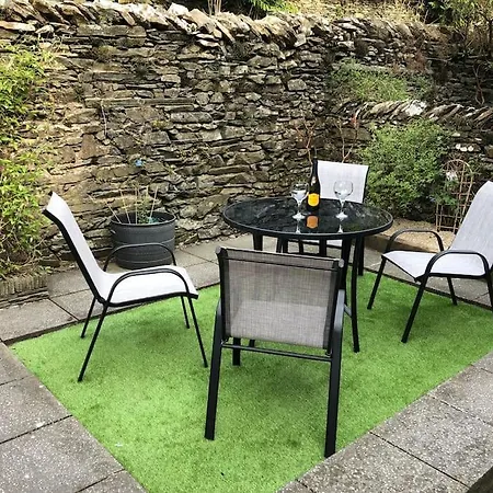 Holly Cottage Bowness-on-Windermere Extérieur photo